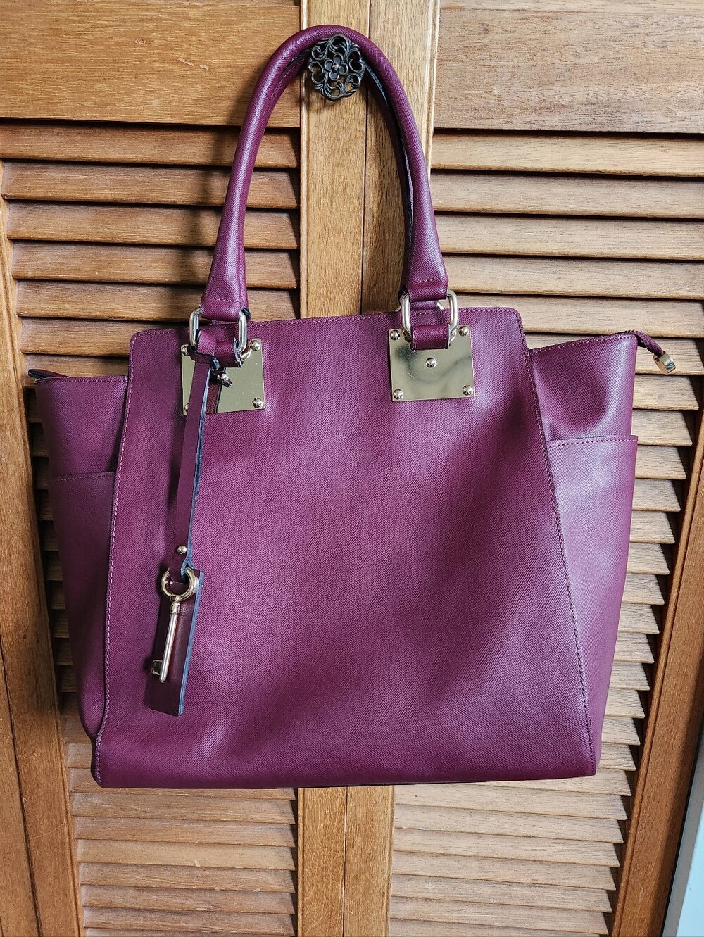 Innué Italian leather bag